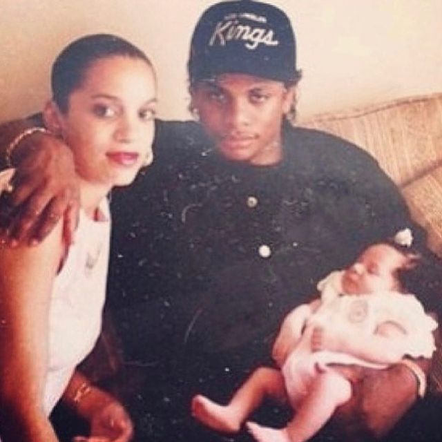 Ebie Wright with her Mother and Father