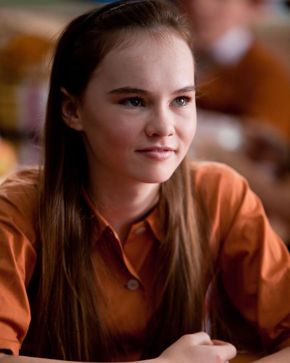 Madeline Carroll as Julie in Flipped