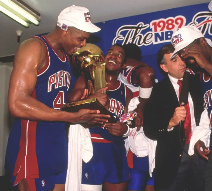 Rick Mahorn winning NBA title in 1989