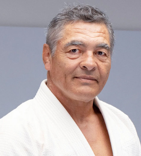 Rickson Gracie will realease a memoir called 'Breathe: A Life in