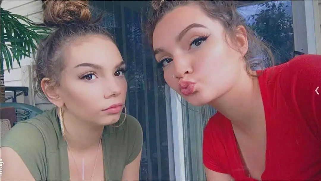 Sophia Rose Wilson (Left) with her Twin Sister Heather in 2020
