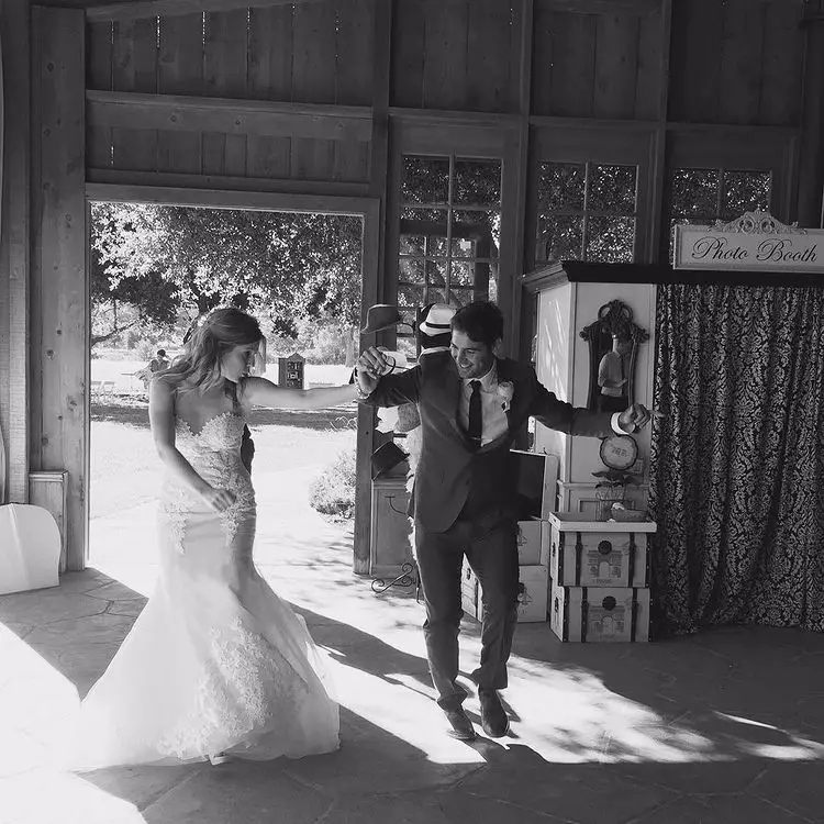 Elizabeth Jae Byrd With Spouse James Wolk On Their Wedding In 2015