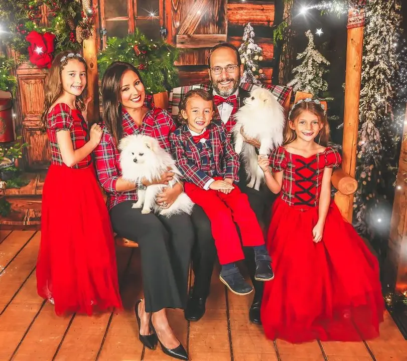 Julie Banderas with her Husband and Children in 2020