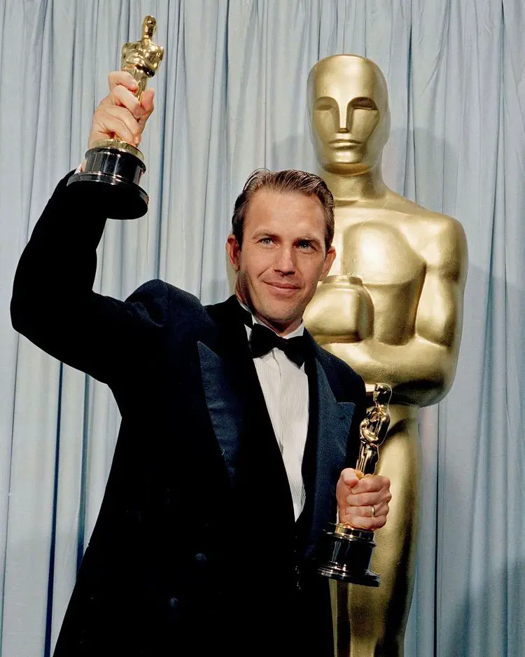 Liam Costner's Father, Kevin Costner, Winning Oscars In 1991